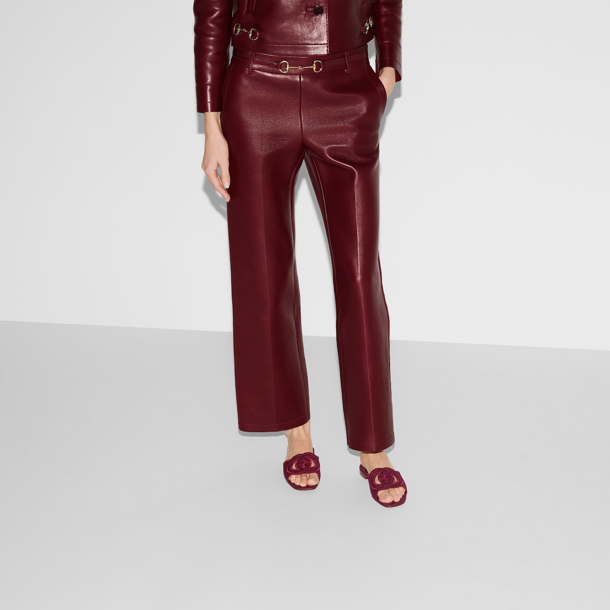 Gucci Women’s slide sandal with Interlocking G - Image 4